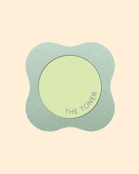 lid view of Daisyface toner cream